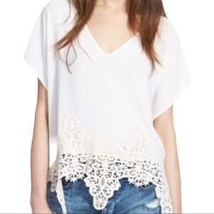 Astr womens blouse crochet bottom short sleeve cream color size medium